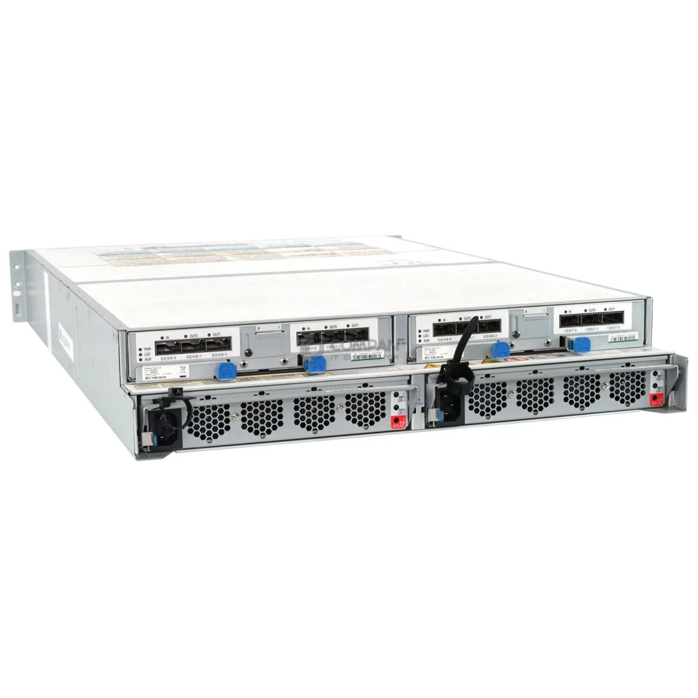 3286597-A HITACHI FLASH MODULE DRIVE BOX 12 BAY FLASH DRIVE 3286597-A MNF100R8-BOX